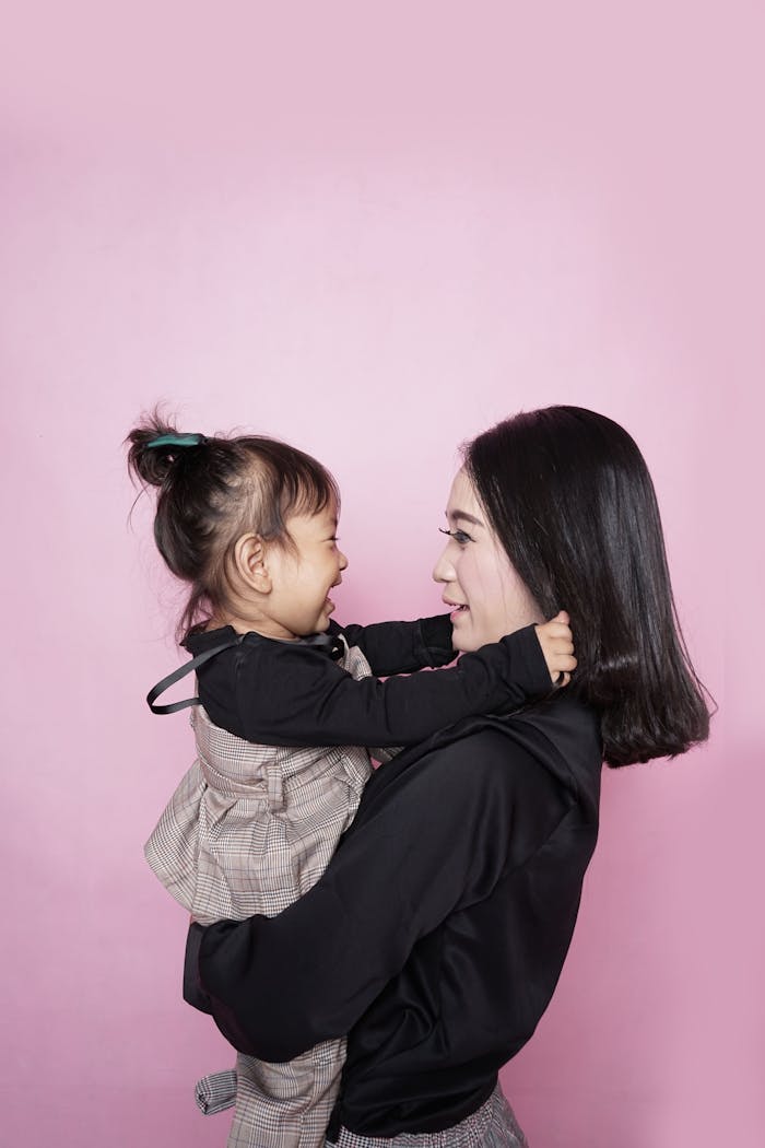 Positive parenting solutions through personalized agreements Positive parenting solutions through personalized agreements